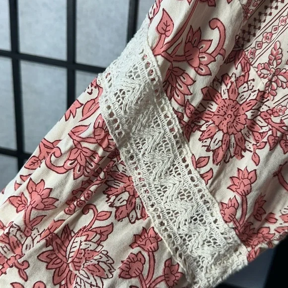 Sincerely Jules Floral Bohemian Embroidered Dress with Pockets size L - Picture 3 of 10